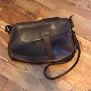Genuine leather Jesslyn Blake medium crossbody bag